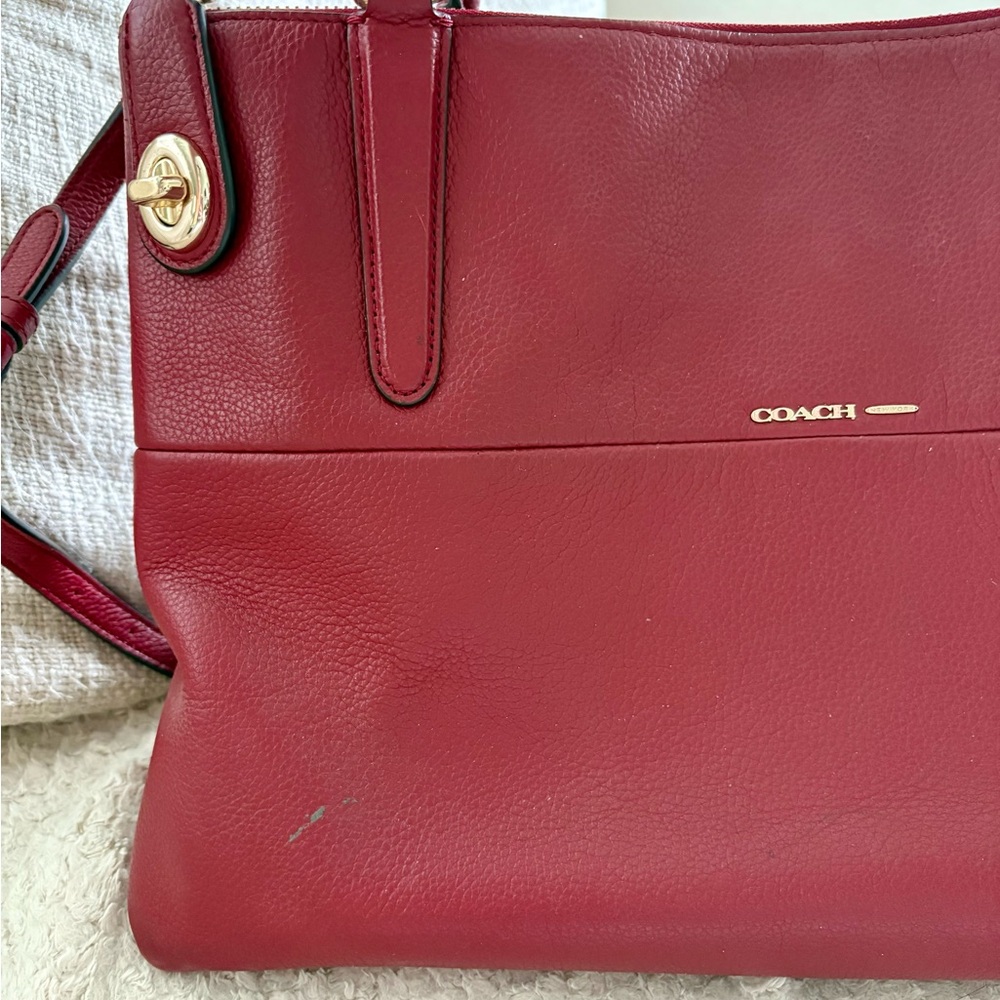 Red Coach Bag - Picture 6 of 7